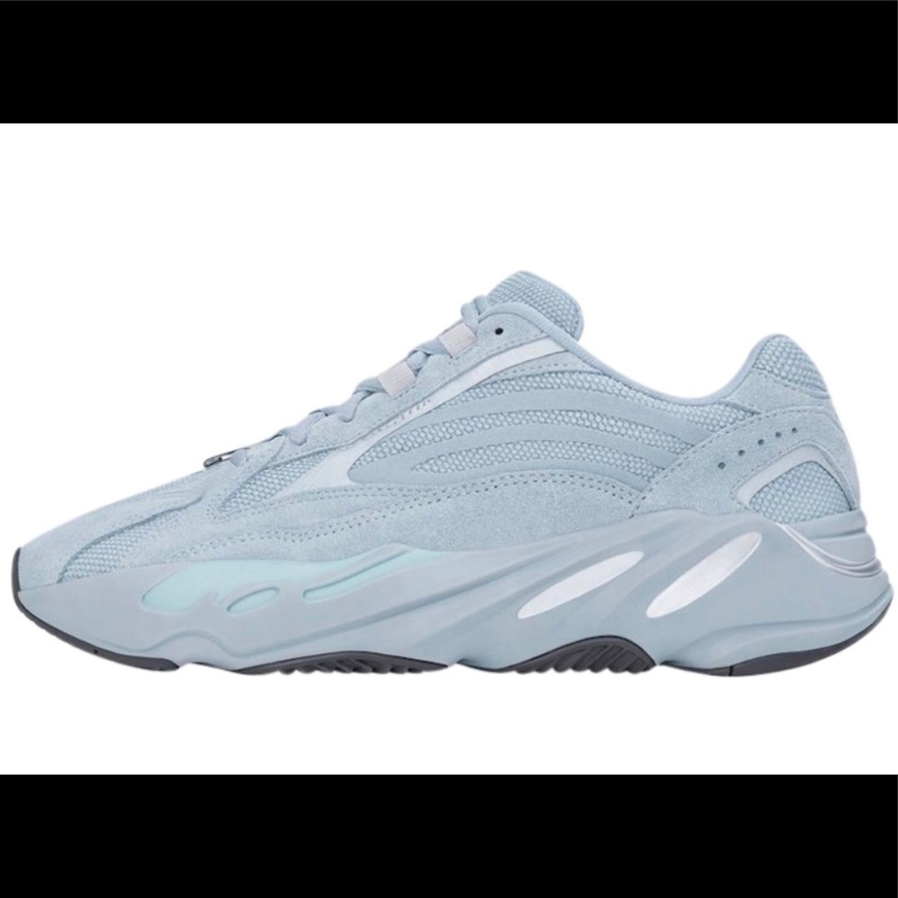 Yeezy Boost 700 V2 (Hospital Blue)
